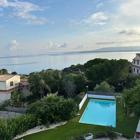 Al Luxury Aparthotel Plemmirio