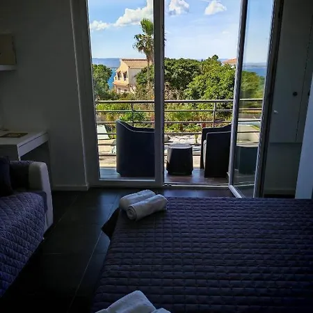 Aparthotel Al Luxury Plemmirio